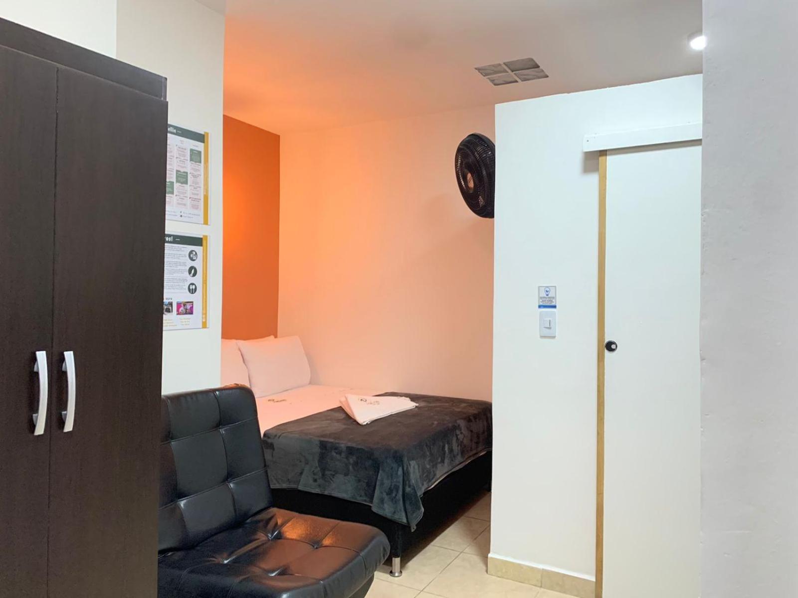 Poblado Guest House Medellín Eksteriør billede